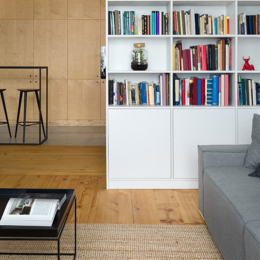 How to declutter books to have a tidy bookshelf