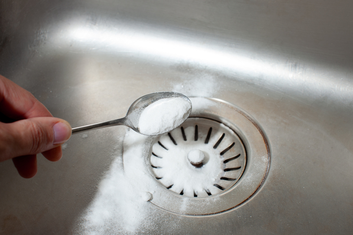 Baking soda is a simple and effective way to clean smelly drains